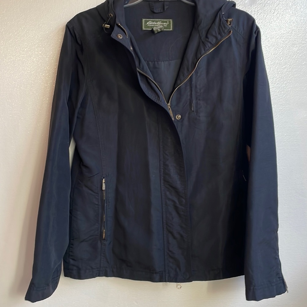 Eddie Bauer hooded zip/snap front fully lined rain jacket size small